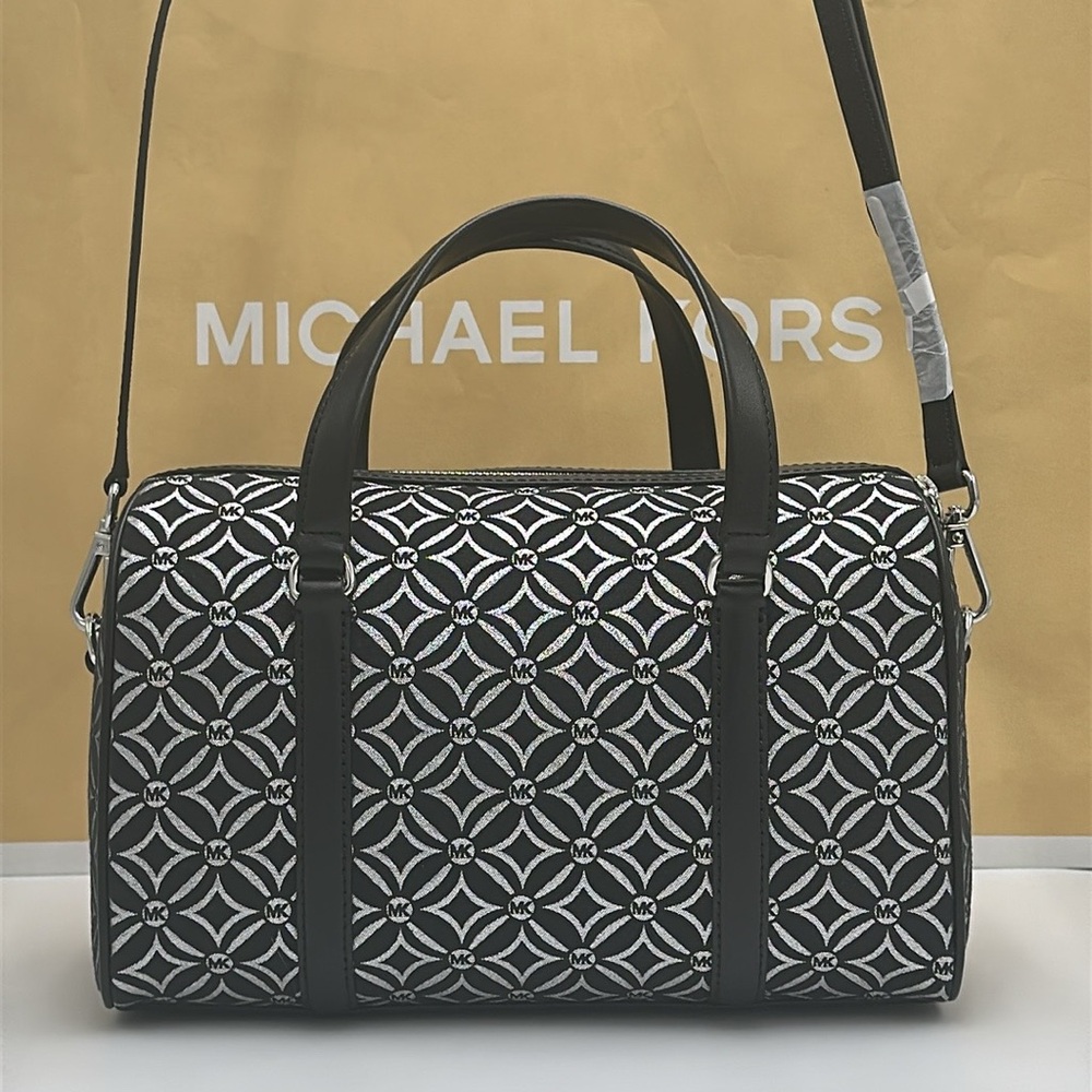 MICHAEL KORS JST TRAVEL MEDIUM DUFFLE SATCHEL SHOULDER CROSSBODY BAG MK BLACK - Picture 8 of 14